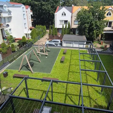 - Roosevelta - Parking